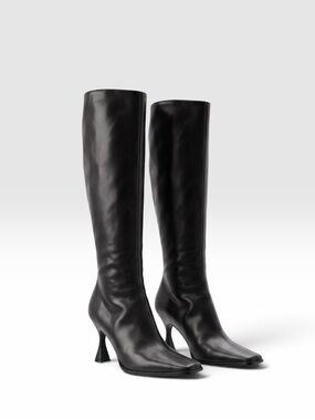 ESCADA ITALY BLACK LEATHER KNEE HIGH BOOTS 39.5/ US 9